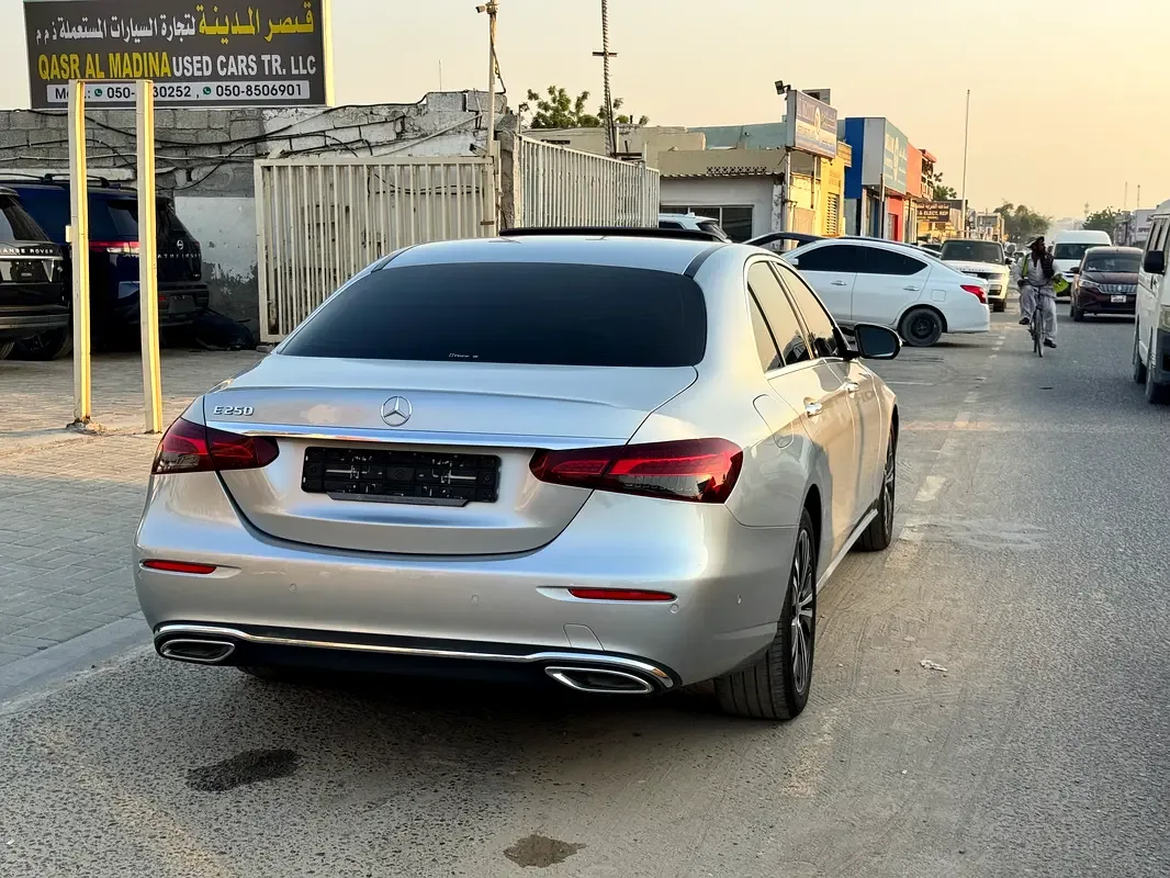 Mercedes-Benz E-Class 2.0 AT RWD (150 hp) - 5