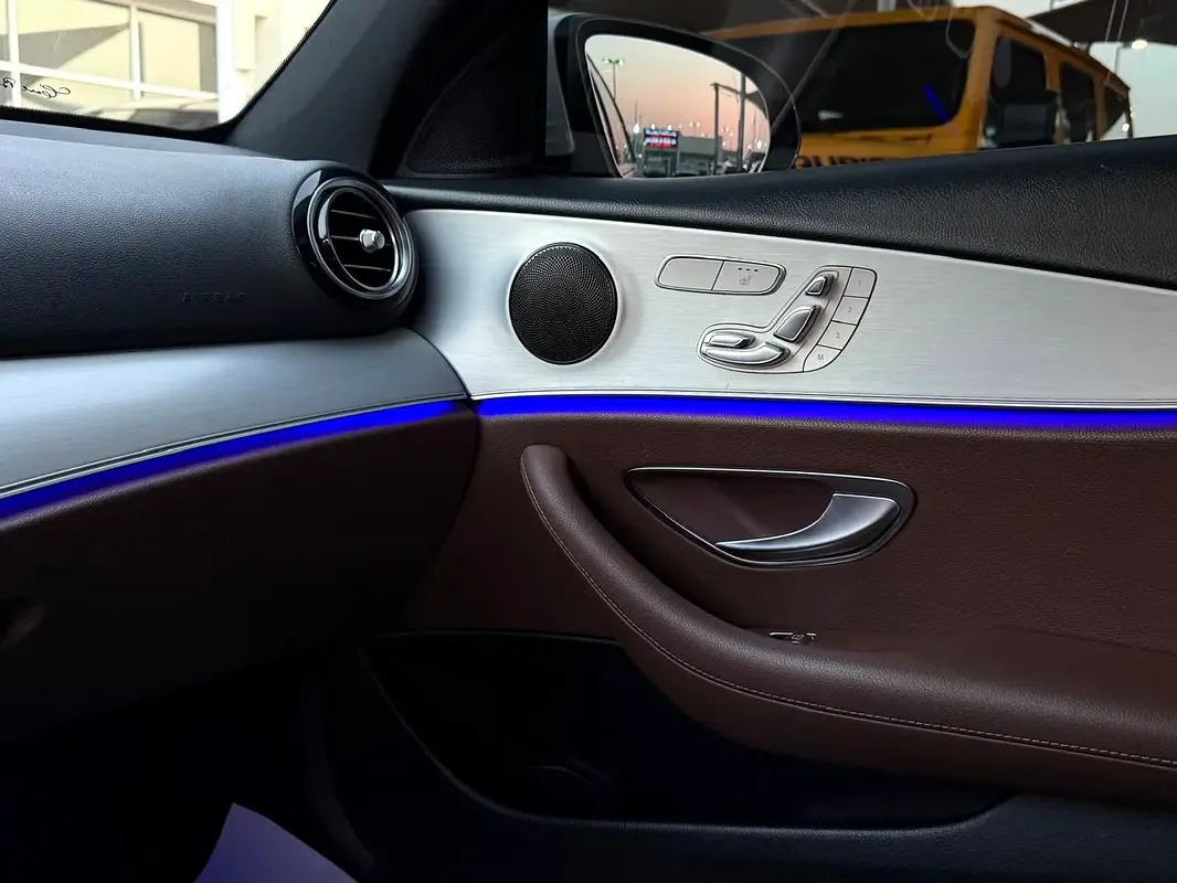 Mercedes-Benz E-Class 2.0 AT RWD (150 حصان) - 15