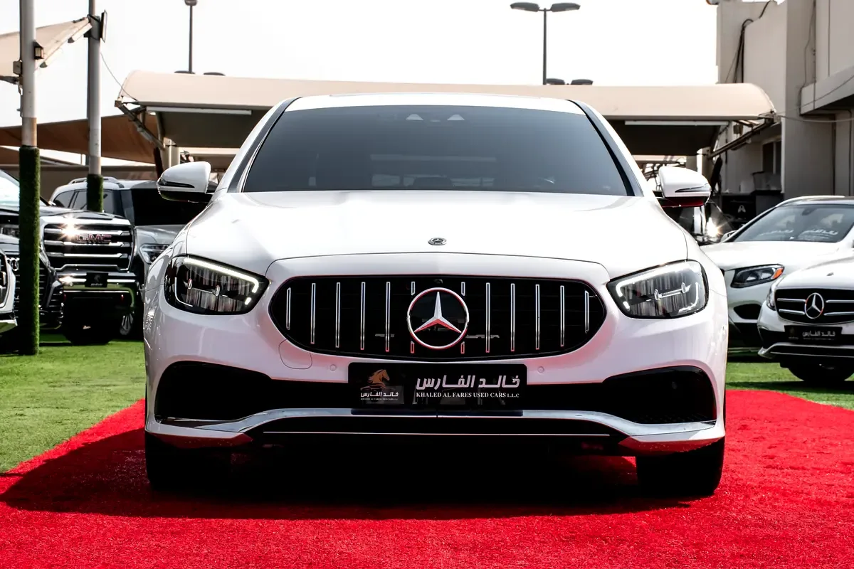 Mercedes-Benz E-Class 2.0 AT RWD (150 حصان) - 3