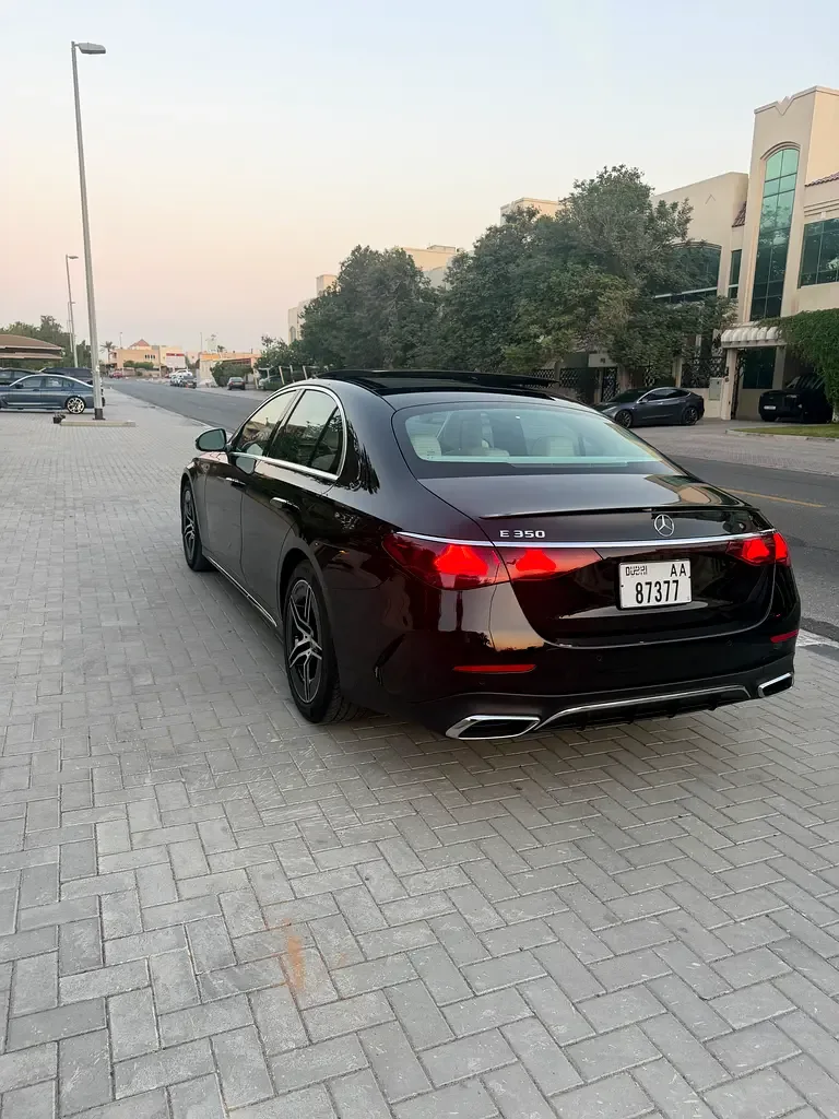 Mercedes-Benz E-Class 2.0 AT RWD (258 حصان) - 9