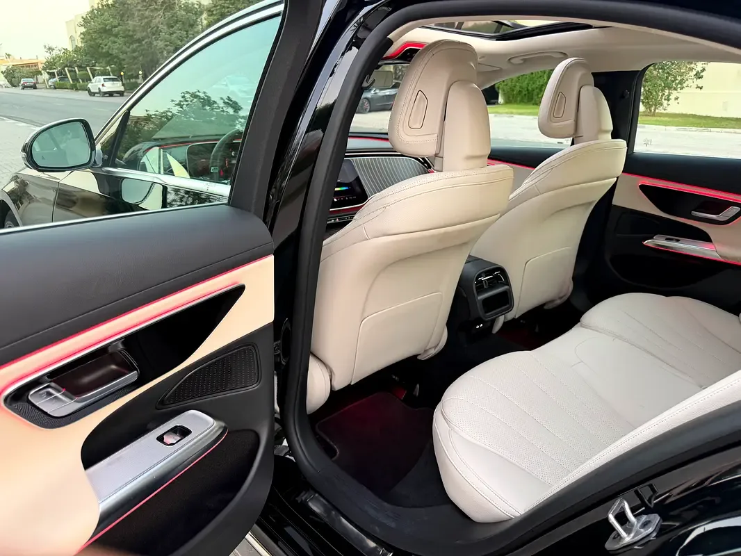 Mercedes-Benz E-Class 2.0 AT RWD (258 حصان) - 12