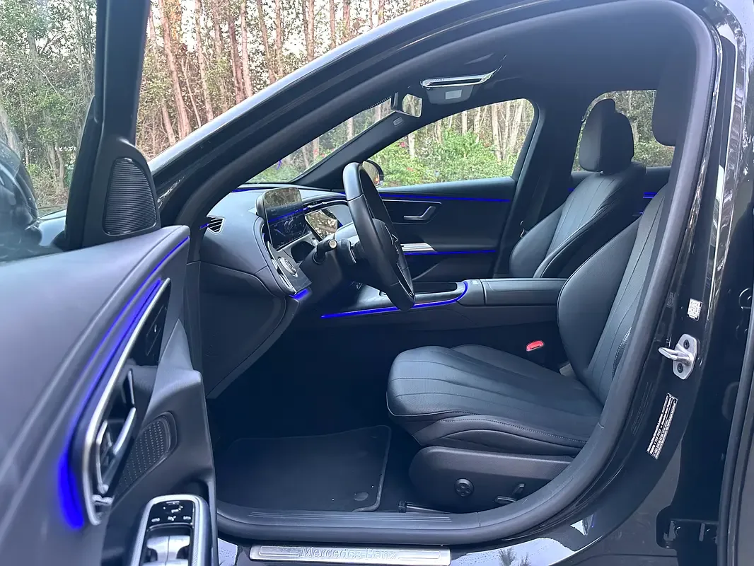 Mercedes-Benz E-Class 2.0 AT RWD (313 حصان) - 11
