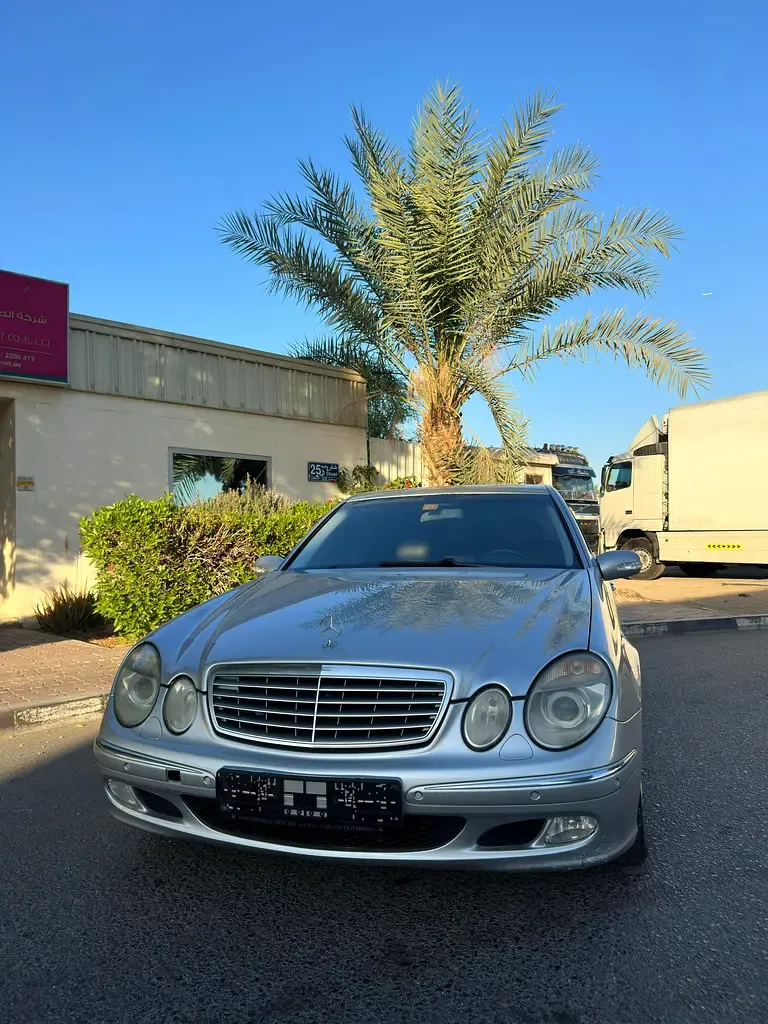 Mercedes-Benz E-Class 320 5G-Tronic (224 hp) - 4