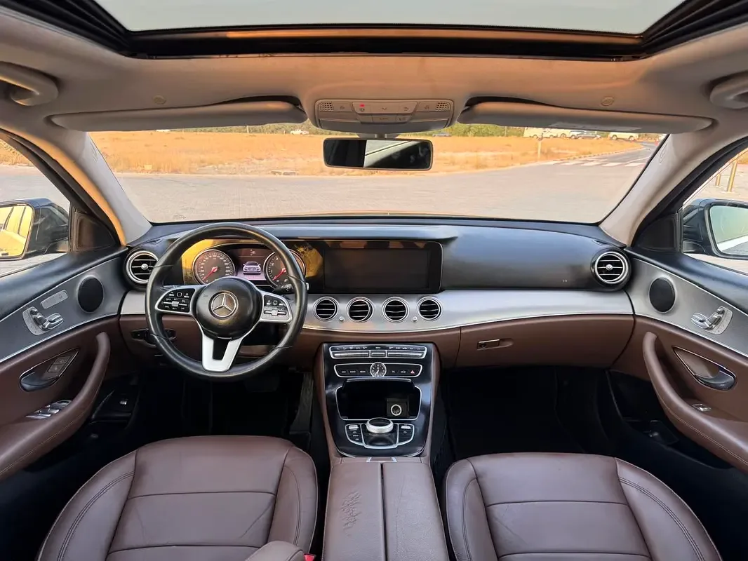 Mercedes-Benz E-Class E 200 9G-TRONIC (184 hp) - 15
