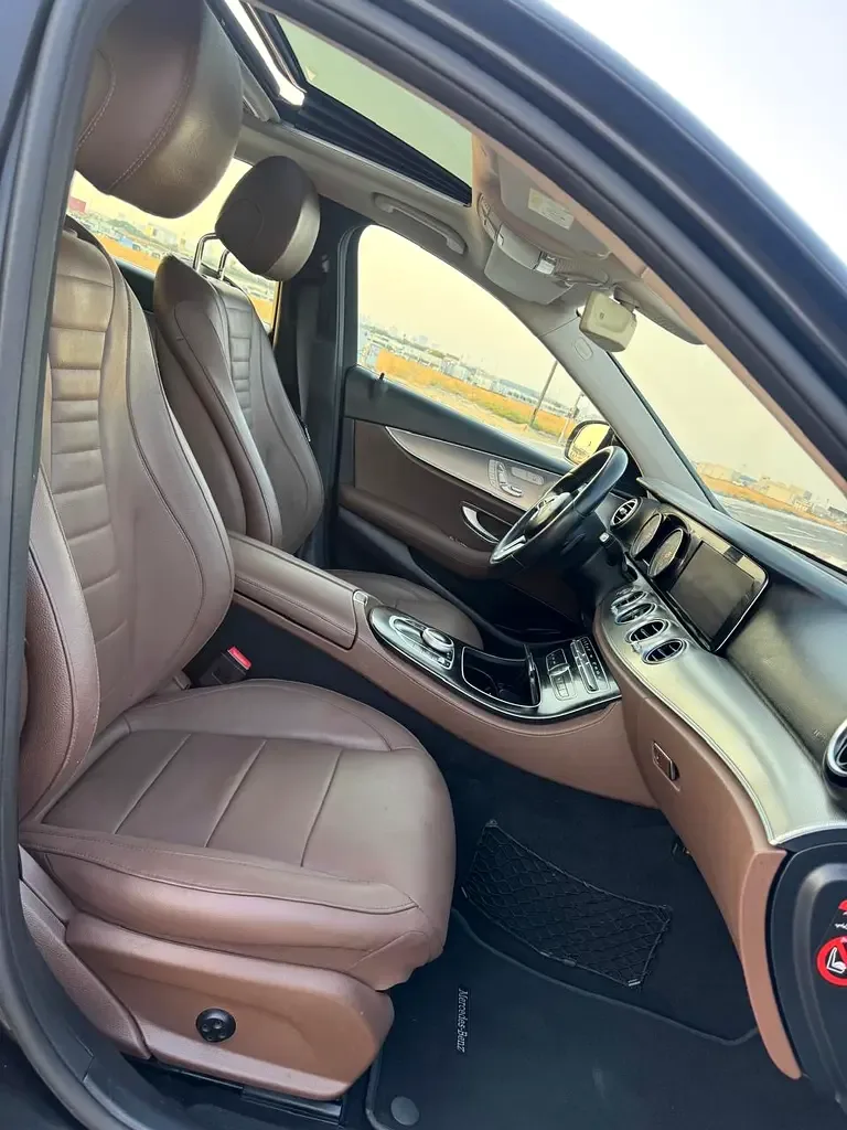 Mercedes-Benz E-Class E 200 9G-TRONIC (184 hp) - 17