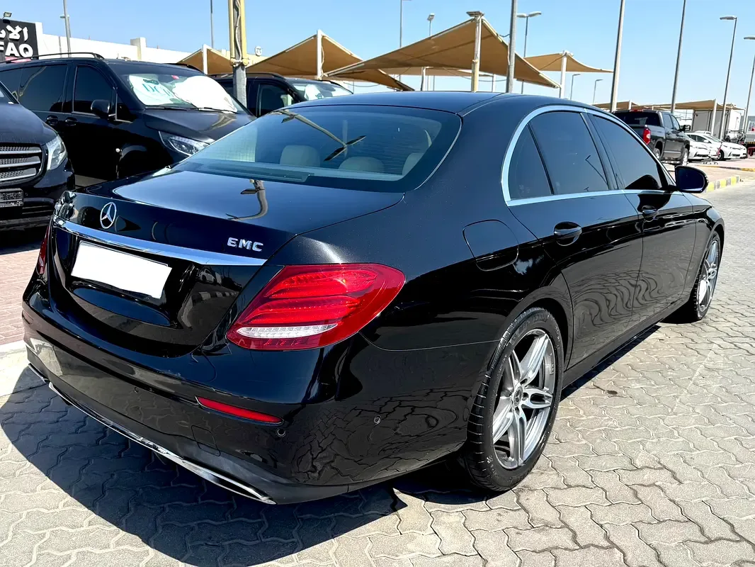 Mercedes-Benz E-Class E 200 9G-TRONIC (184 hp) - 4