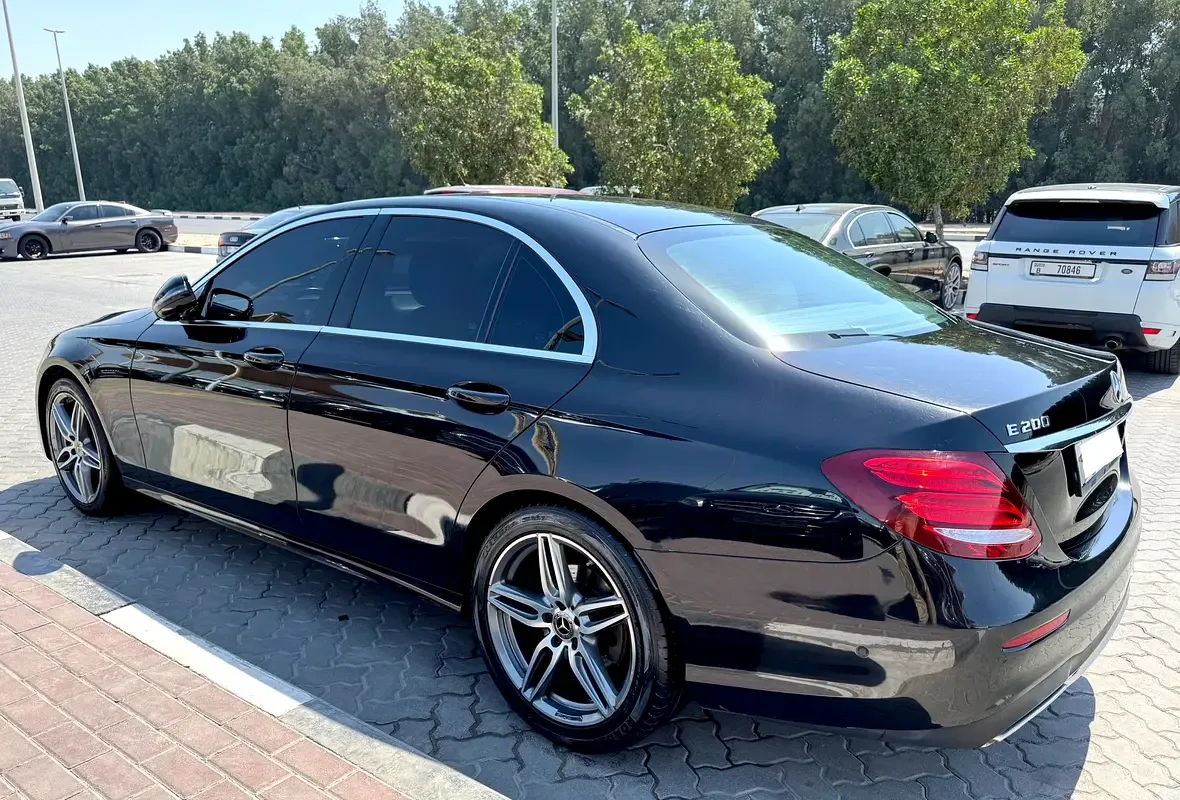 Mercedes-Benz E-Class E 200 9G-TRONIC (184 hp) - 5