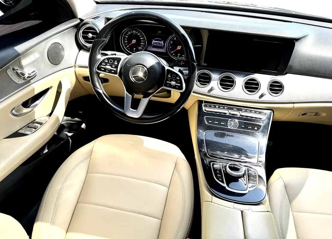 Mercedes-Benz E-Class E 200 9G-TRONIC (184 hp) - 11