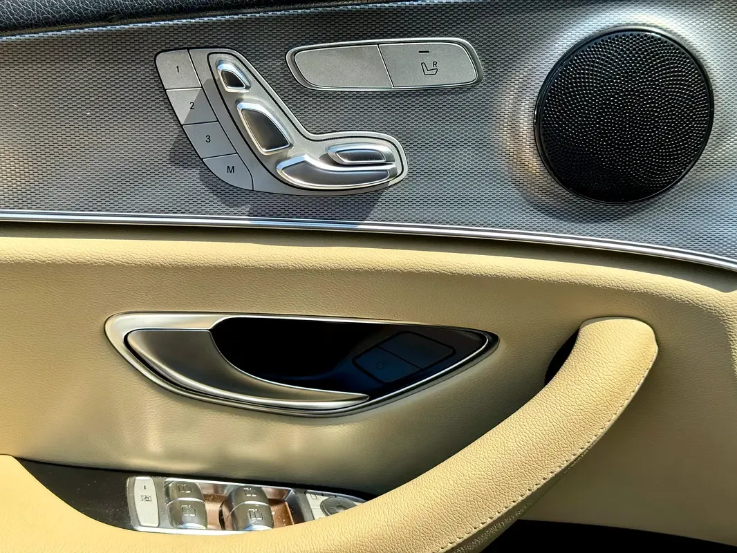 Mercedes-Benz E-Class E 200 9G-TRONIC (184 hp) - 17