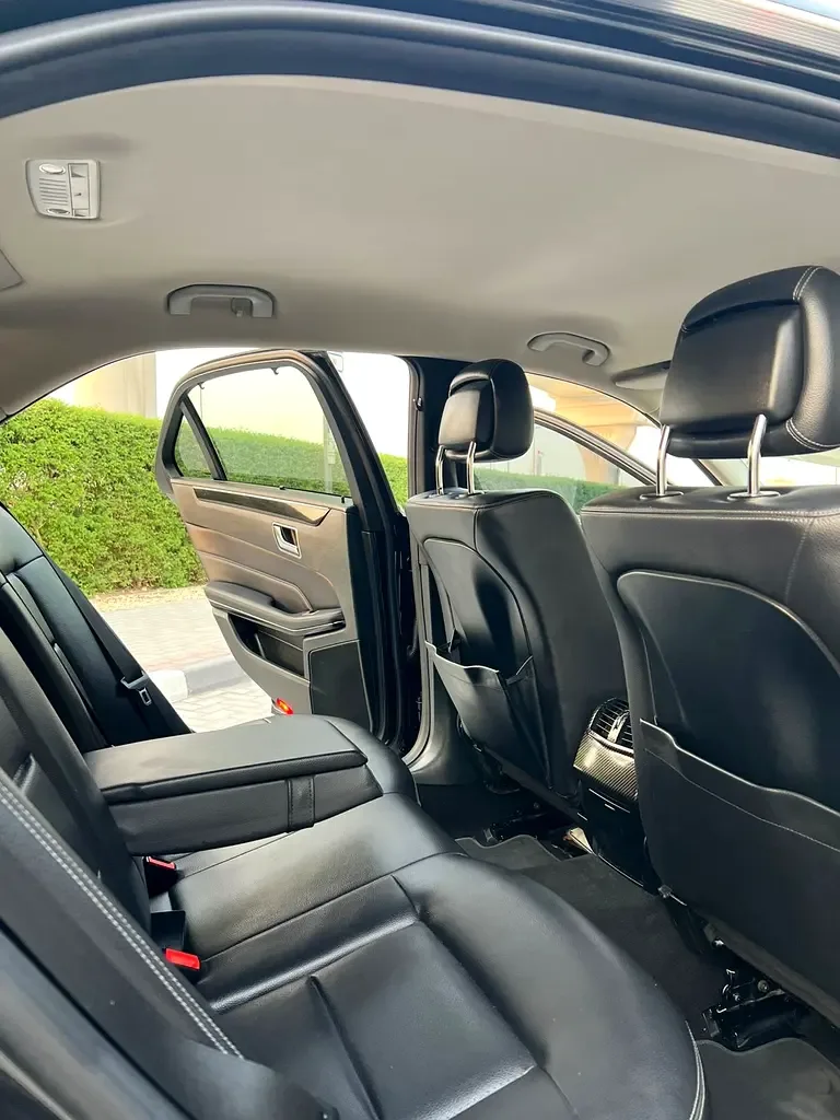 Mercedes-Benz E-Class E 200 9G-TRONIC (184 حصان) - 10