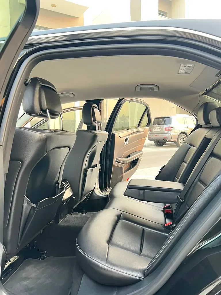 Mercedes-Benz E-Class E 200 9G-TRONIC (184 حصان) - 13
