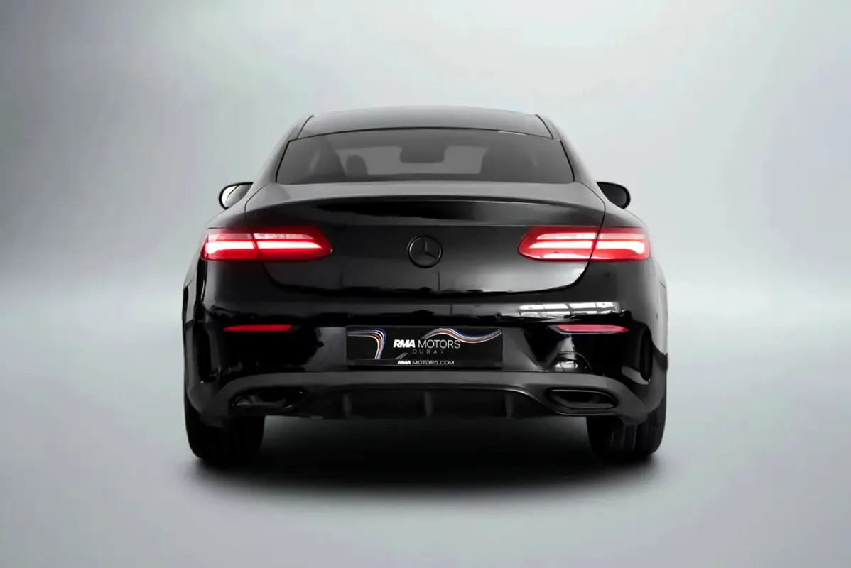 Mercedes-Benz E-Class E 200 G-TRONIC (184 حصان) - 4