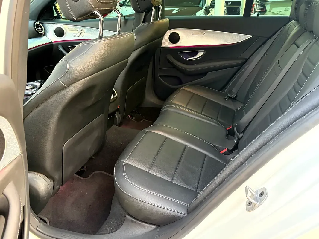 Mercedes-Benz E-Class E 250 9G-TRONIC (211 hp) - 16