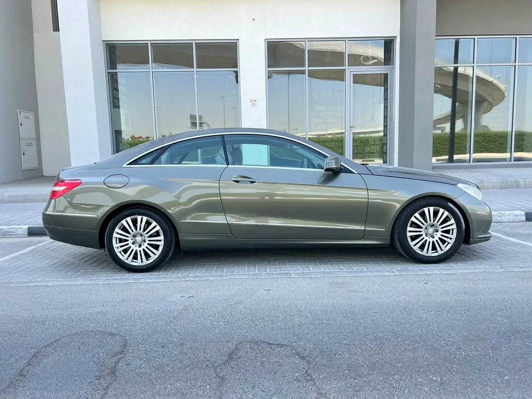 Mercedes-Benz E-Class E 250 T BlueEfficiency 7G-Tronic Plus (204 hp) - 3