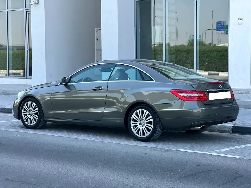 Mercedes-Benz E-Class E 250 T BlueEfficiency 7G-Tronic Plus (204 hp) - 5