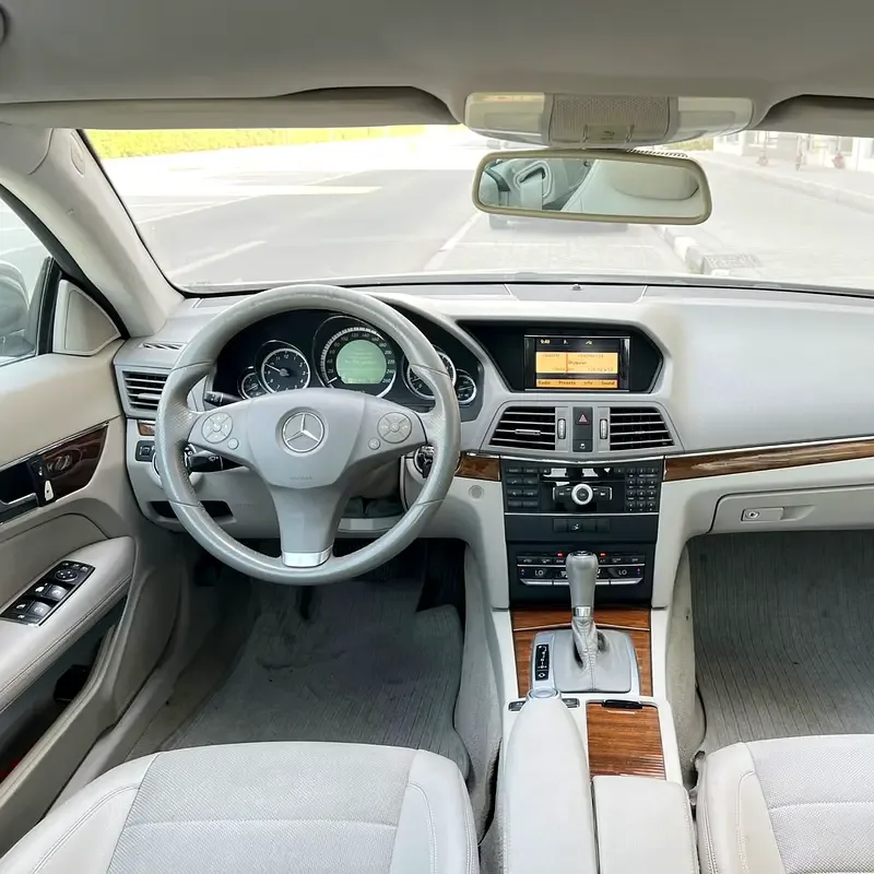 Mercedes-Benz E-Class E 250 T BlueEfficiency 7G-Tronic Plus (204 hp) - 9