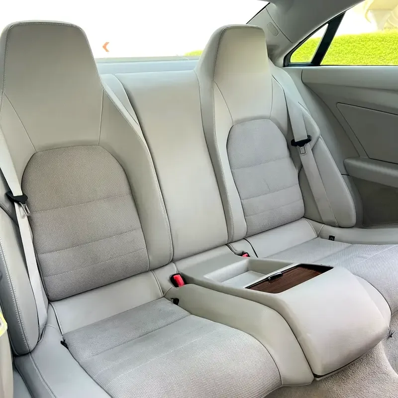 Mercedes-Benz E-Class E 250 T BlueEfficiency 7G-Tronic Plus (204 hp) - 12