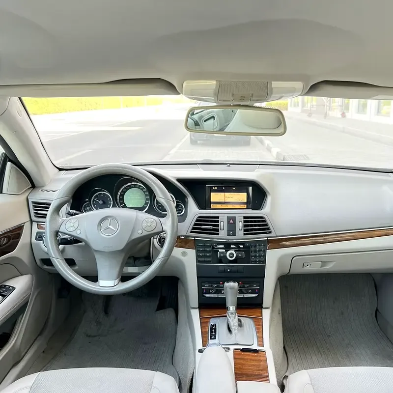 Mercedes-Benz E-Class E 250 T BlueEfficiency 7G-Tronic Plus (204 hp) - 11