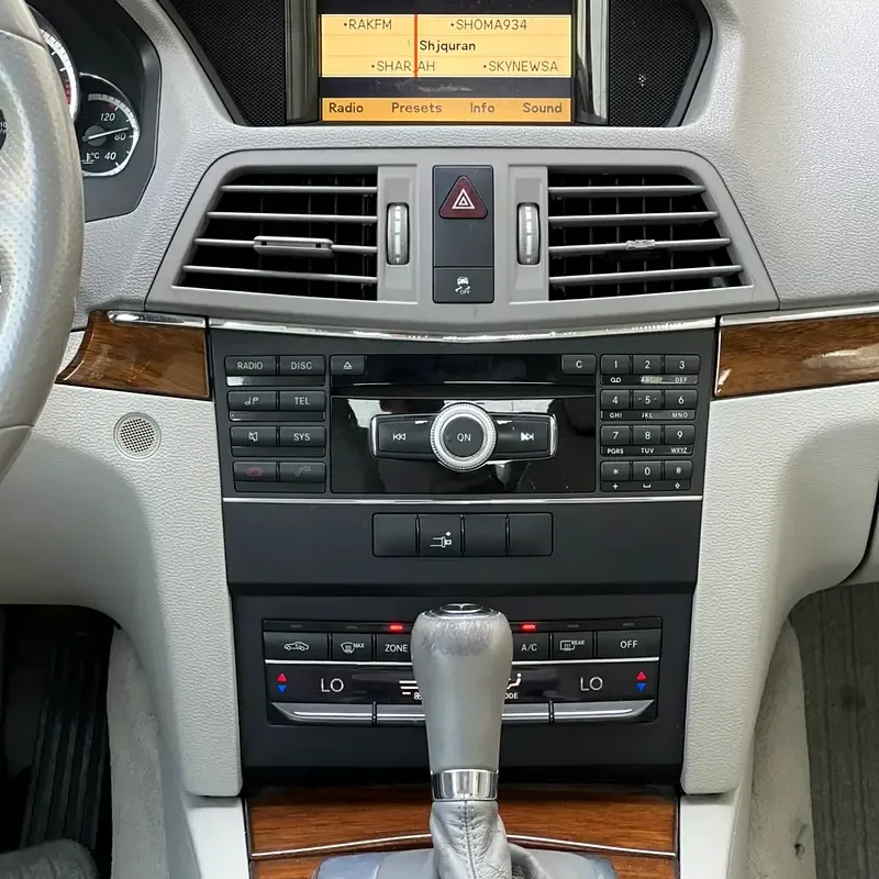 Mercedes-Benz E-Class E 250 T BlueEfficiency 7G-Tronic Plus (204 hp) - 13
