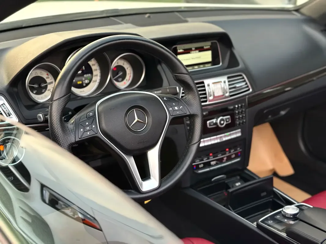 Mercedes-Benz E-Class E 300 7G-Tronic Plus (250 hp) - 10