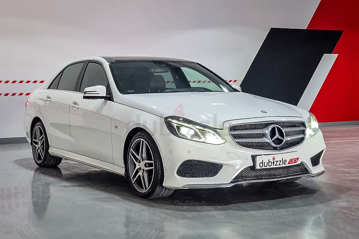 Mercedes-Benz E-Class E 300 7G-Tronic Plus (252 حصان)