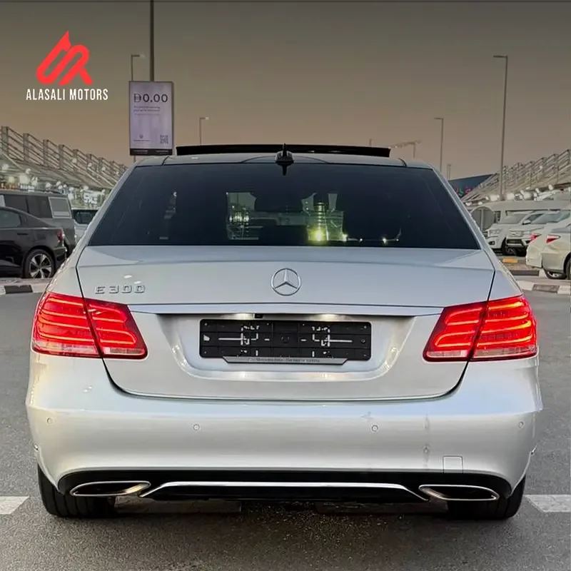 Mercedes-Benz E-Class E 300 7G-Tronic Plus (252 hp) - 5