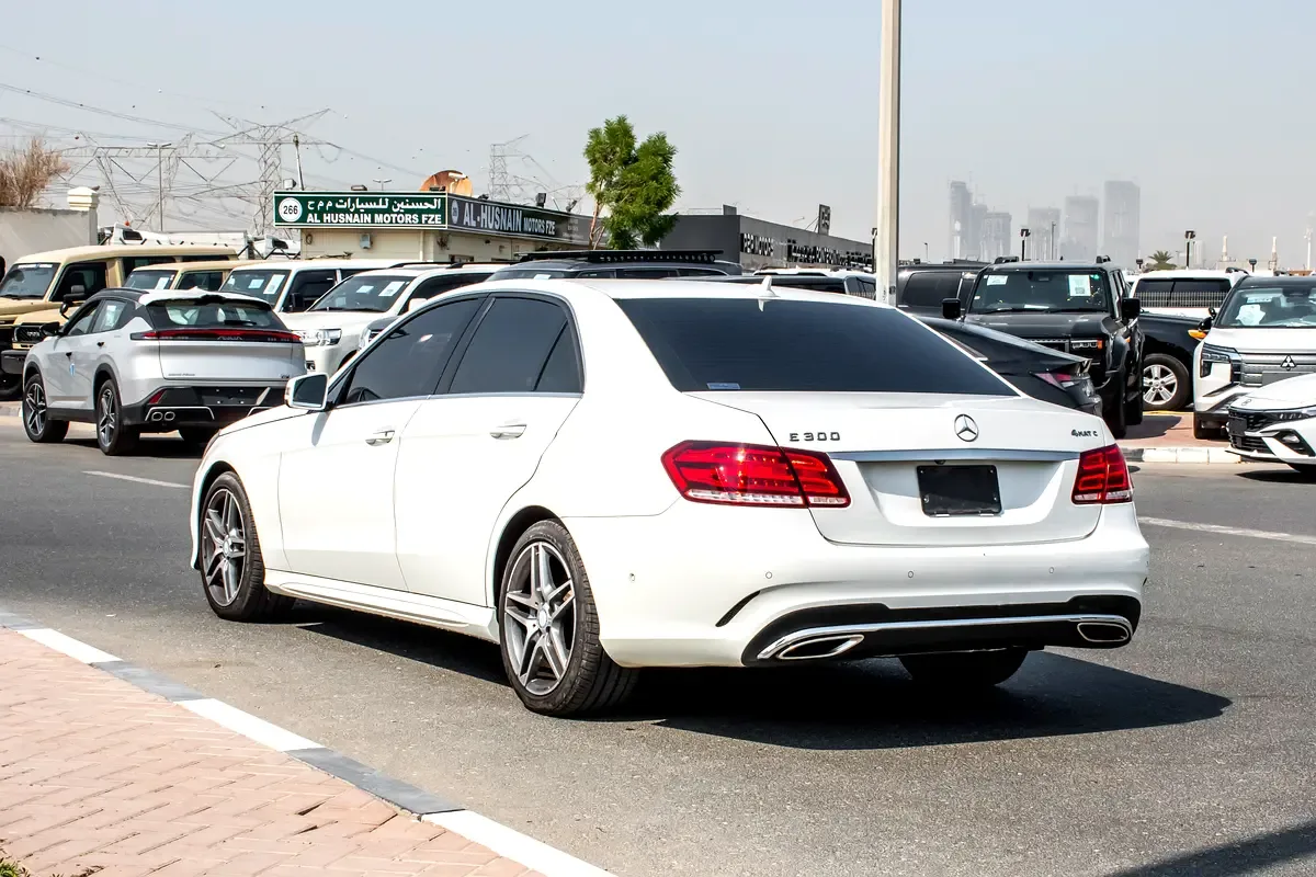 Mercedes-Benz E-Class E 300 7G-Tronic Plus 4Matic (252 hp) - 6