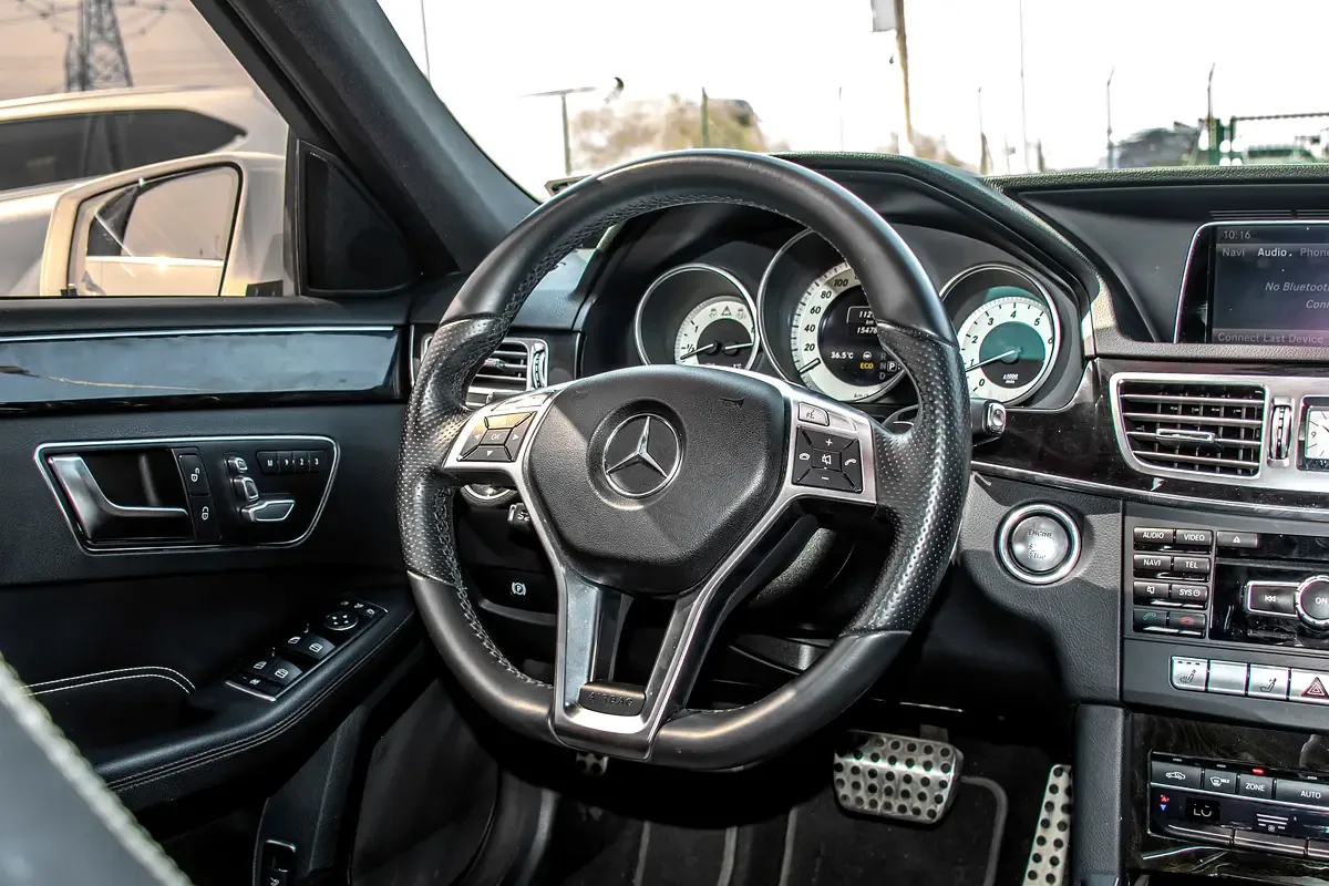 Mercedes-Benz E-Class E 300 7G-Tronic Plus 4Matic (252 hp) - 14