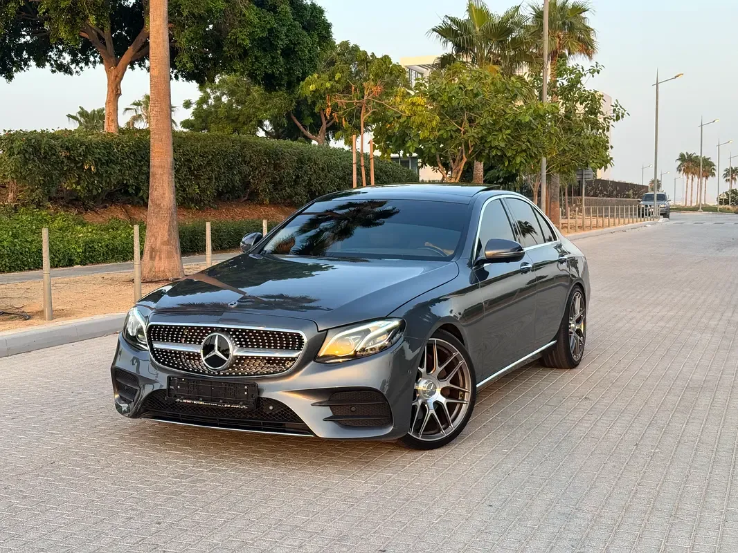 Mercedes-Benz E-Class E 300 9G-TRONIC (245 hp)