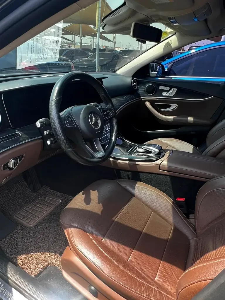 Mercedes-Benz E-Class E 300 9G-TRONIC (245 hp) - 3