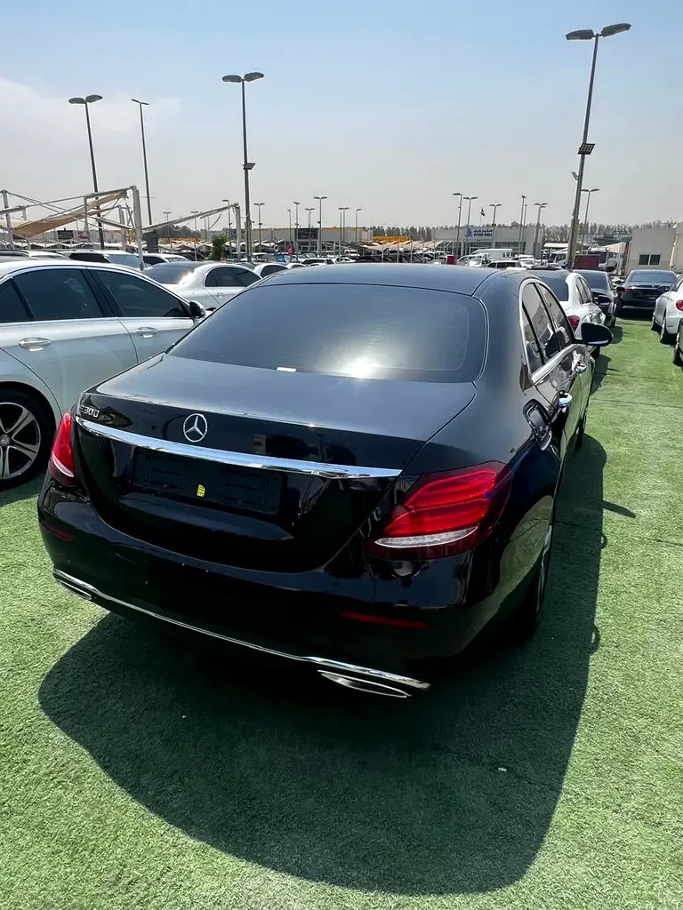 Mercedes-Benz E-Class E 300 9G-TRONIC (245 hp) - 7