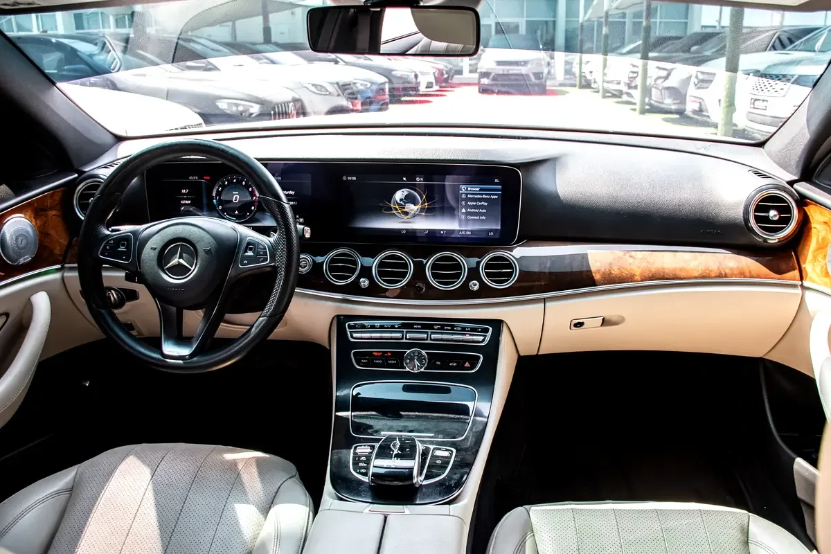 Mercedes-Benz E-Class E 300 9G-TRONIC (245 hp) - 7