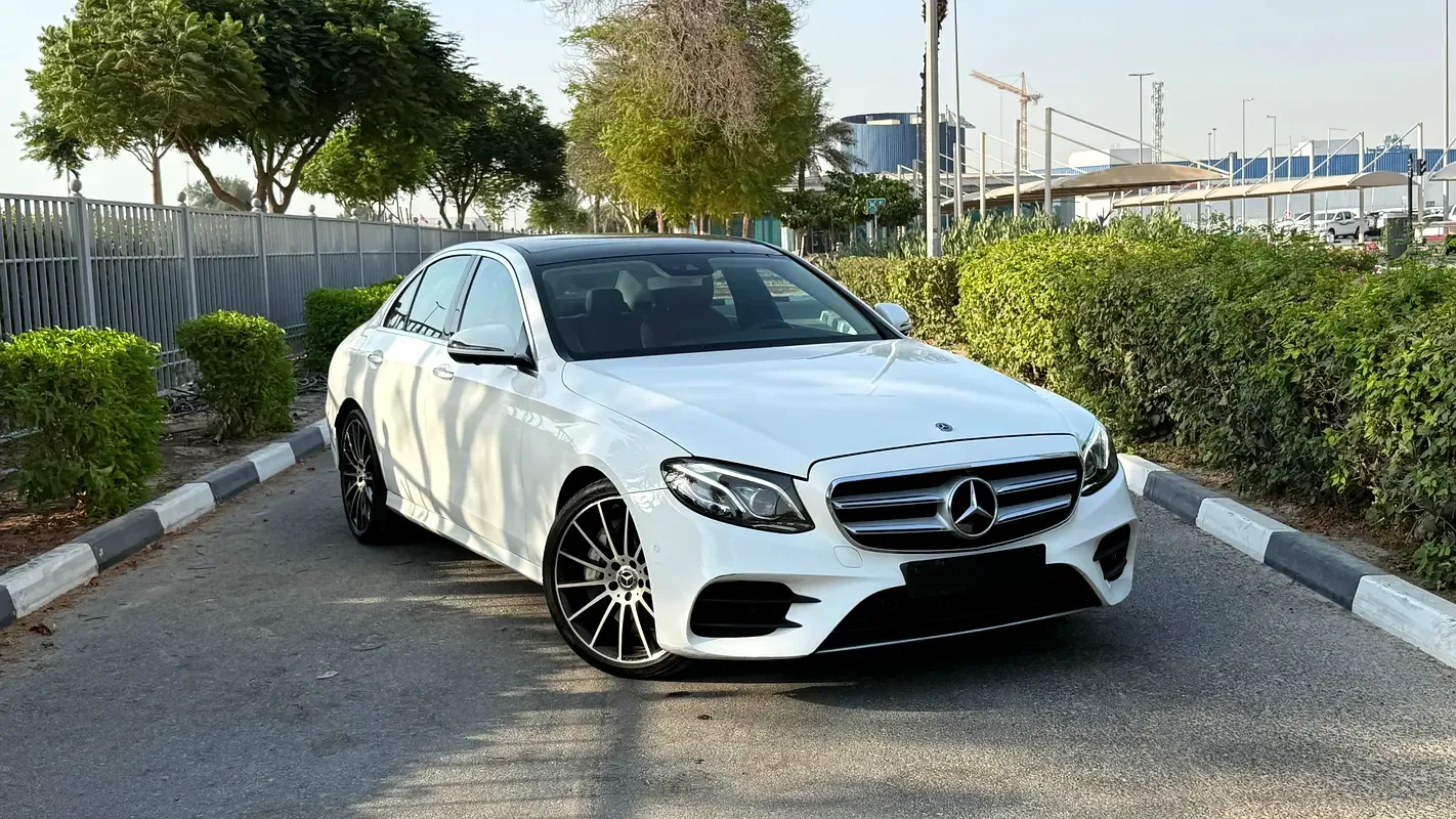 Mercedes-Benz E-Class E 300 9G-TRONIC (245 حصان) - 2