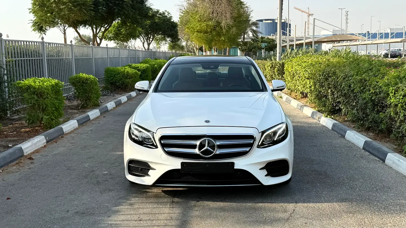Mercedes-Benz E-Class E 300 9G-TRONIC (245 حصان) - 5