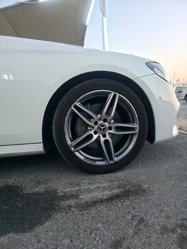 Mercedes-Benz E-Class E 300 9G-TRONIC (245 hp) - 6