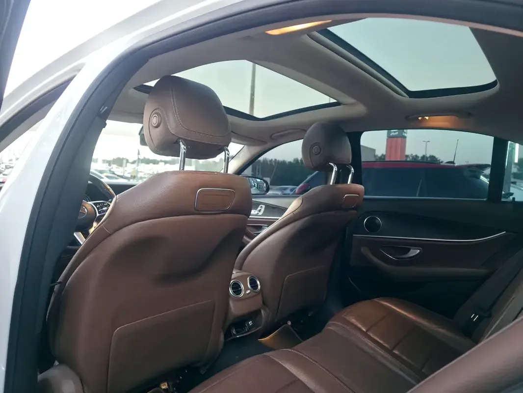 Mercedes-Benz E-Class E 300 9G-TRONIC (245 hp) - 13
