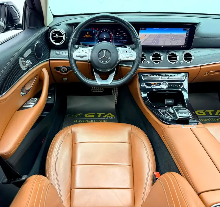 Mercedes-Benz E-Class E 300 9G-TRONIC (245 hp) - 14