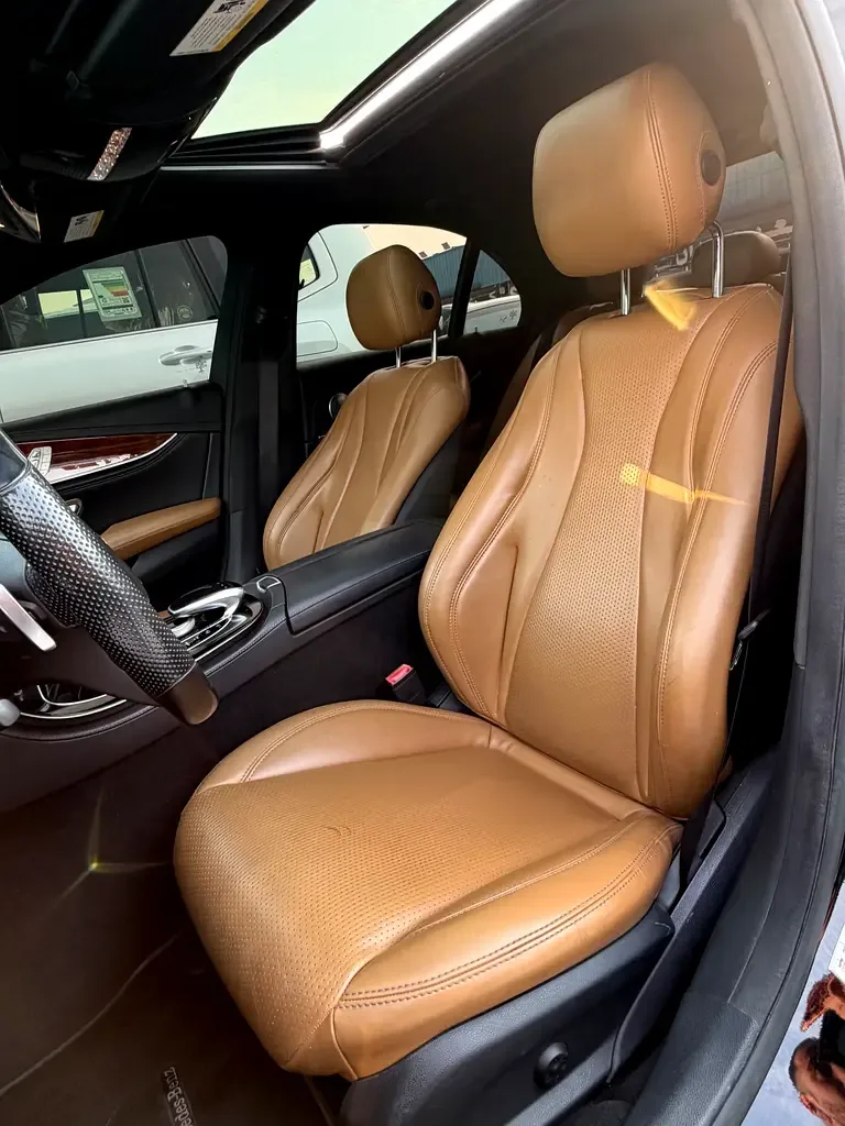 Mercedes-Benz E-Class E 300 9G-TRONIC (245 حصان) - 8