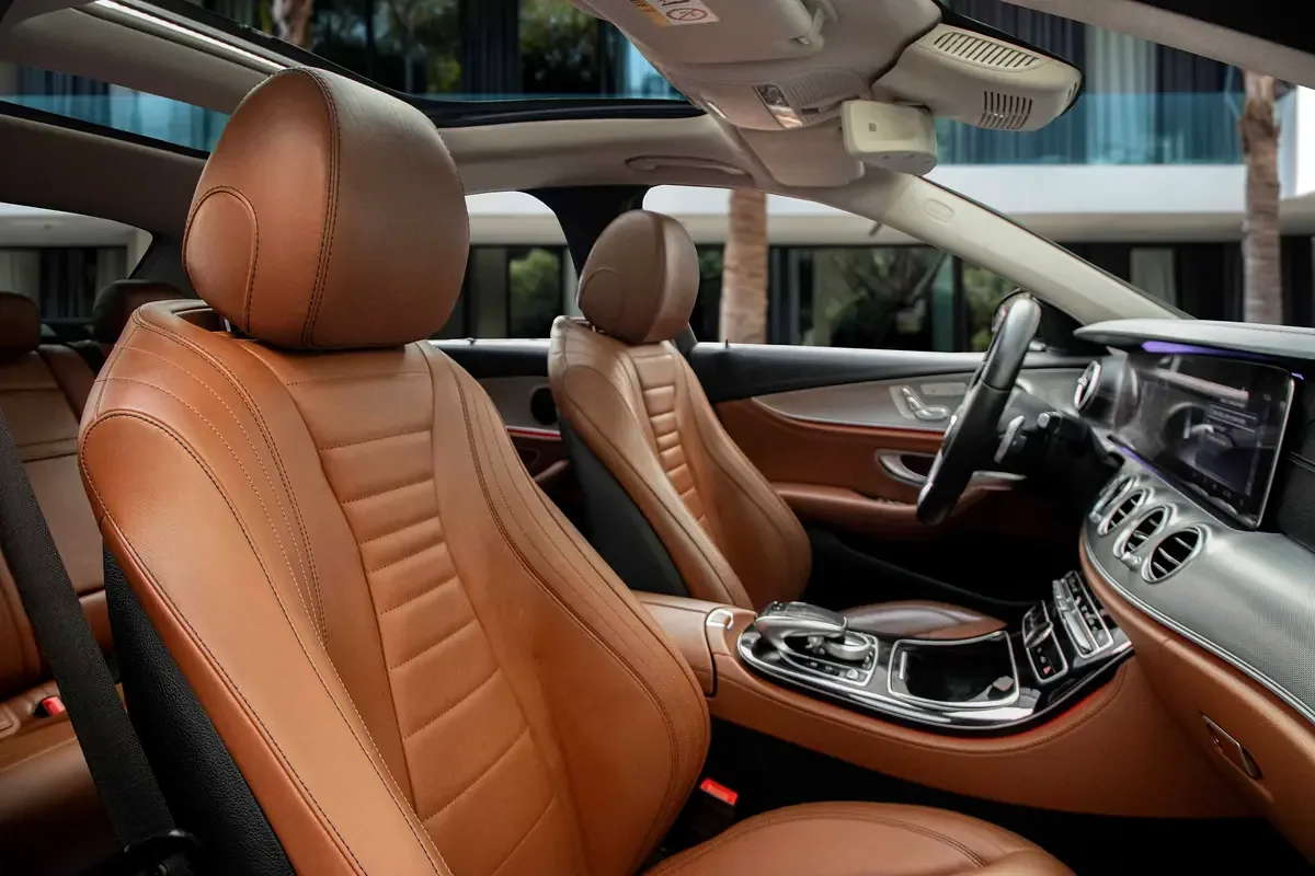 Mercedes-Benz E-Class E 300 9G-TRONIC (245 hp) - 12