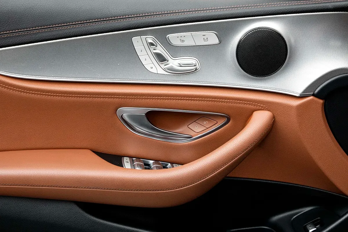 Mercedes-Benz E-Class E 300 9G-TRONIC (245 hp) - 14