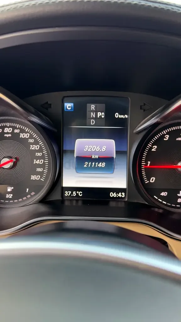 Mercedes-Benz E-Class E 300 9G-TRONIC (245 hp) - 6