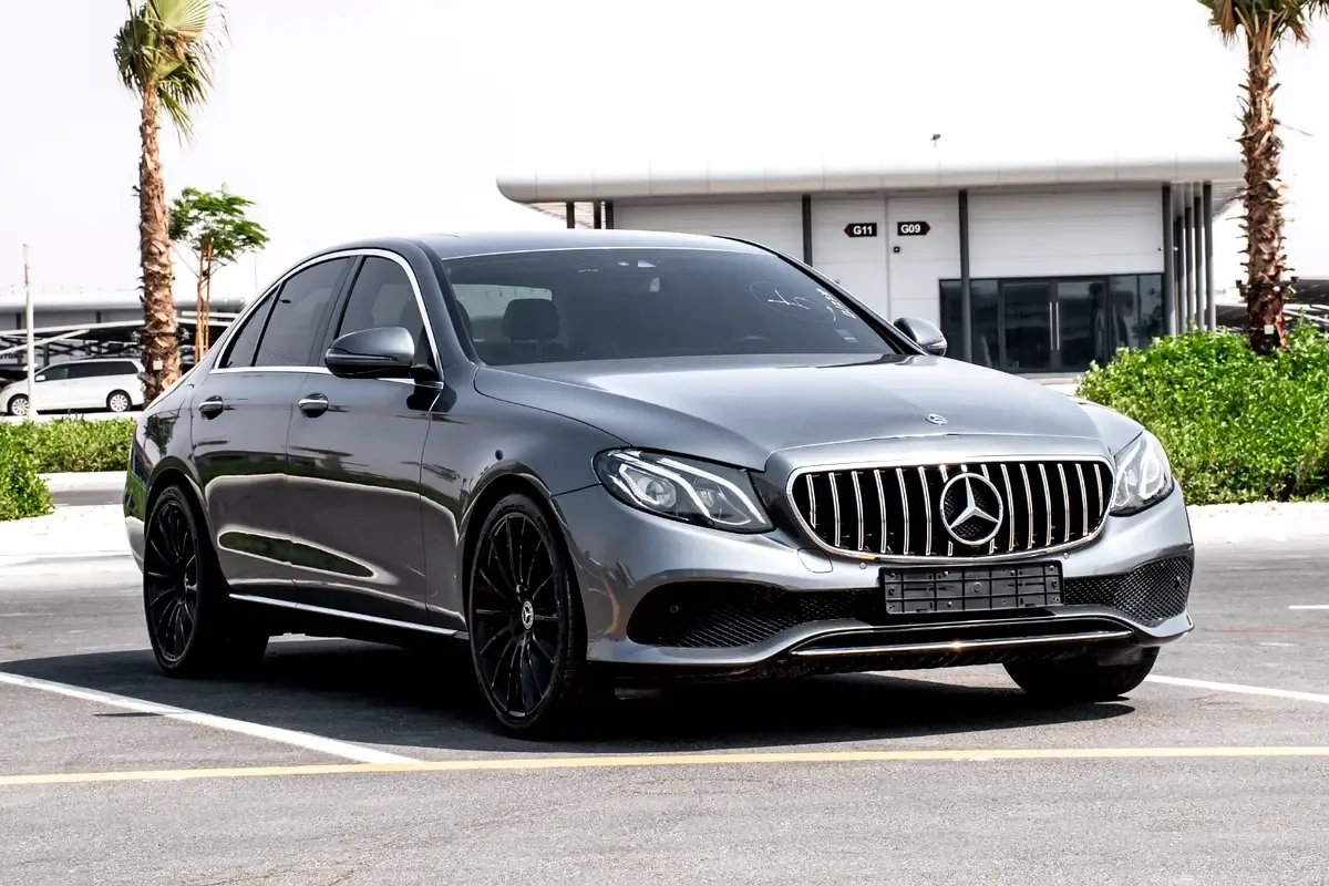 Mercedes-Benz E-Class E 300 9G-TRONIC (245 hp)