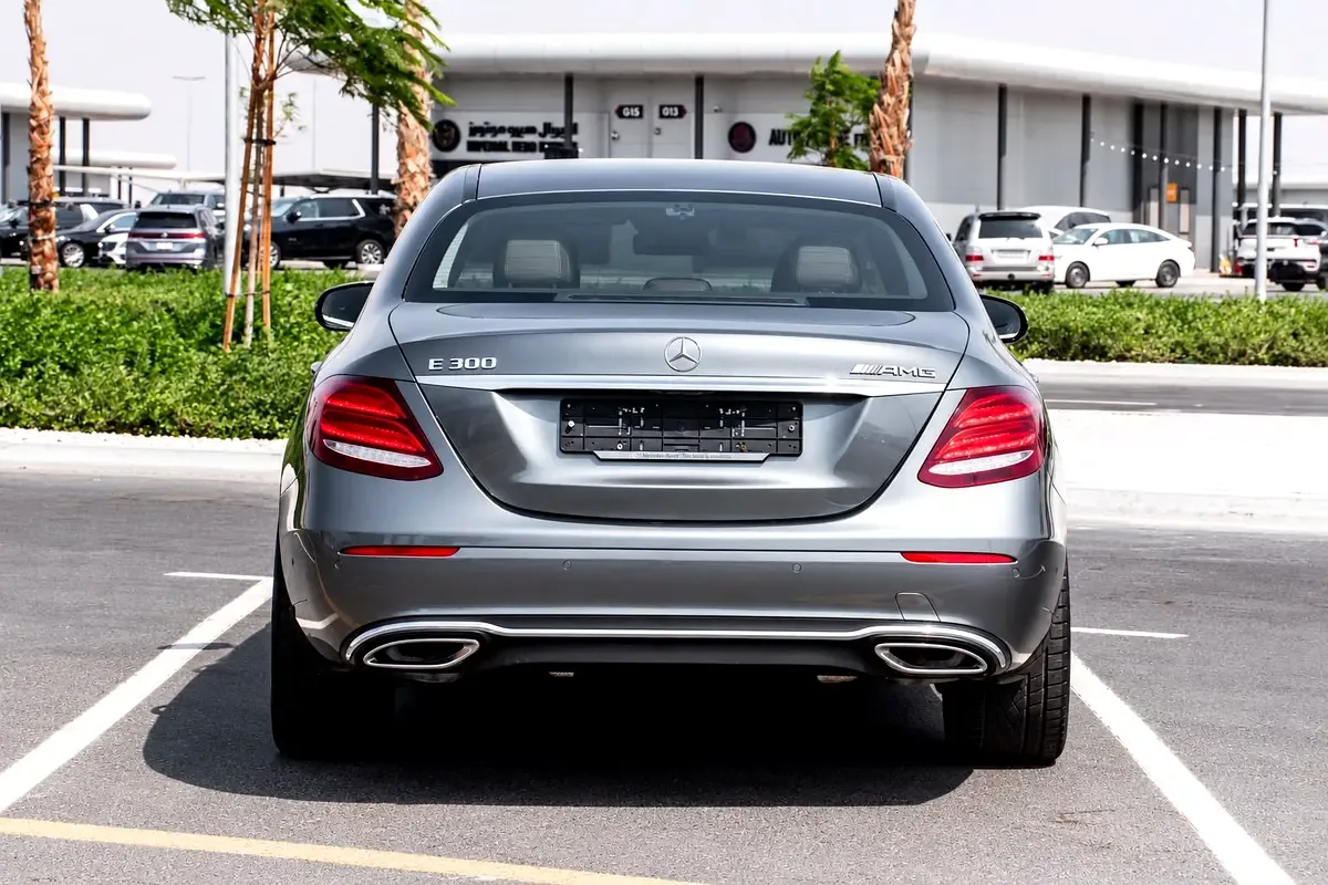 Mercedes-Benz E-Class E 300 9G-TRONIC (245 hp) - 7