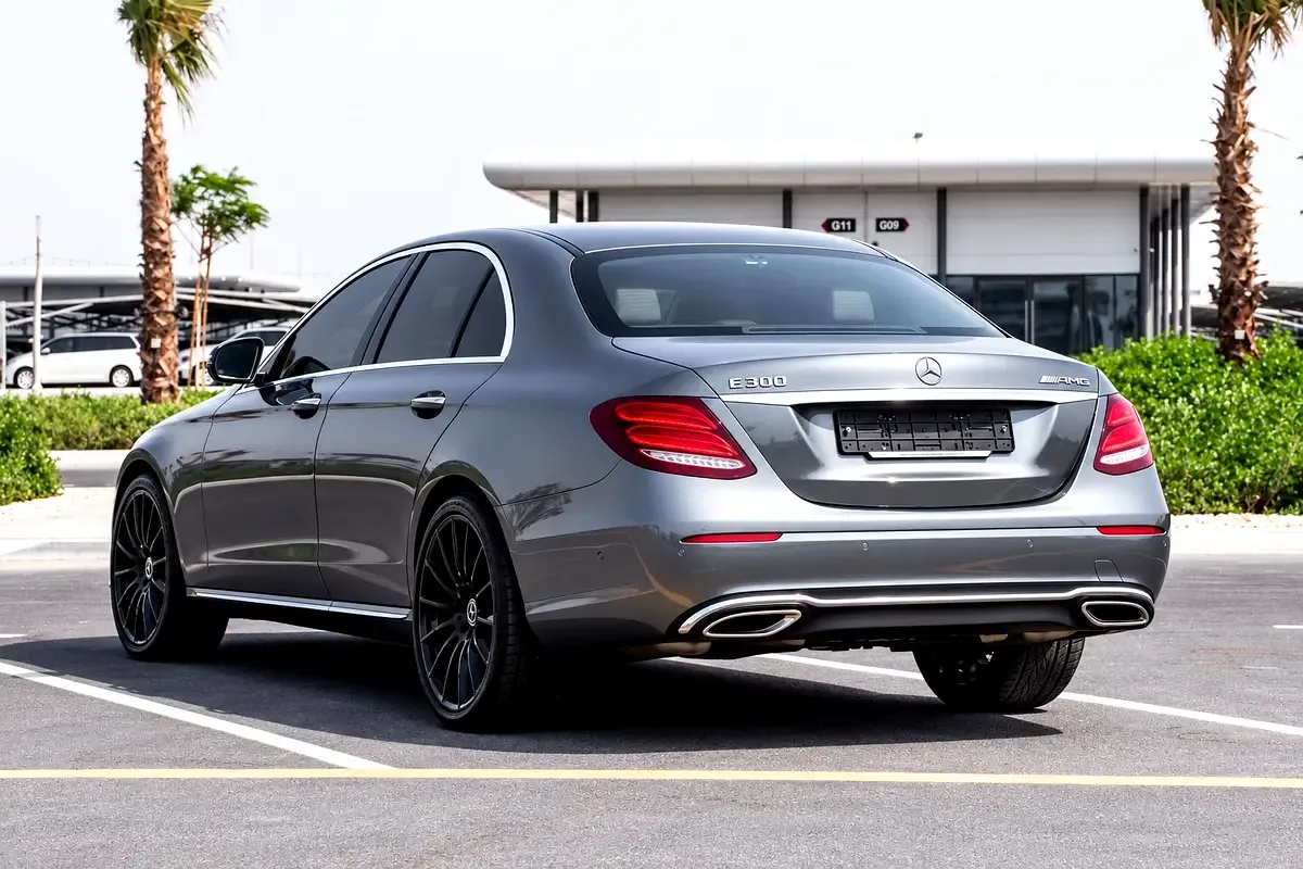 Mercedes-Benz E-Class E 300 9G-TRONIC (245 hp) - 8