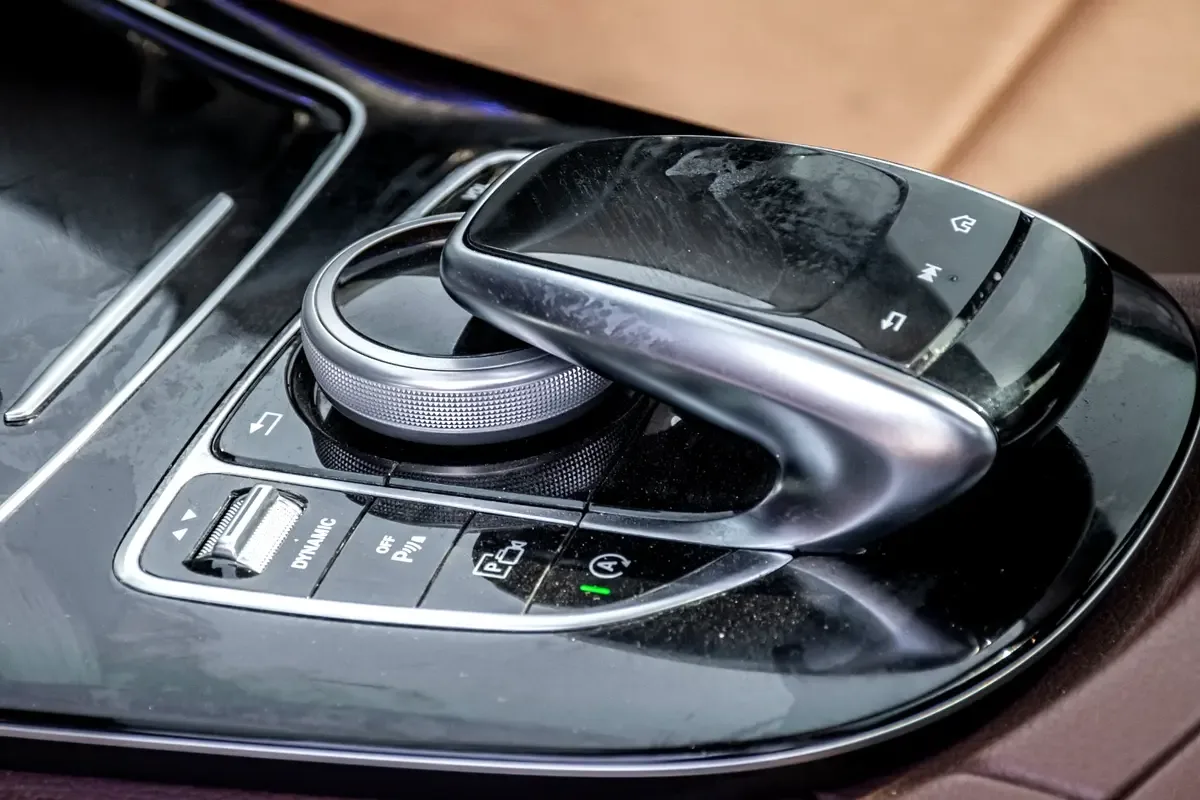 Mercedes-Benz E-Class E 300 9G-TRONIC (245 hp) - 14