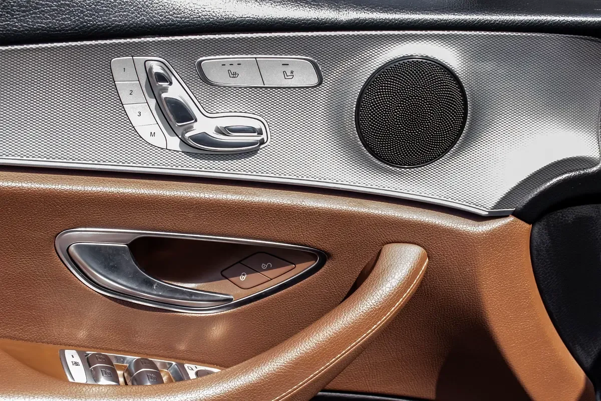 Mercedes-Benz E-Class E 300 9G-TRONIC (245 hp) - 15
