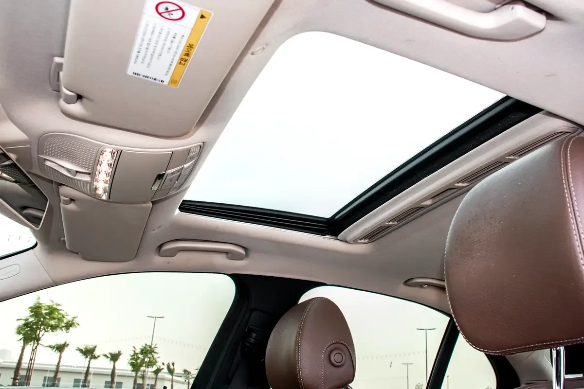 Mercedes-Benz E-Class E 300 9G-TRONIC (245 hp) - 17