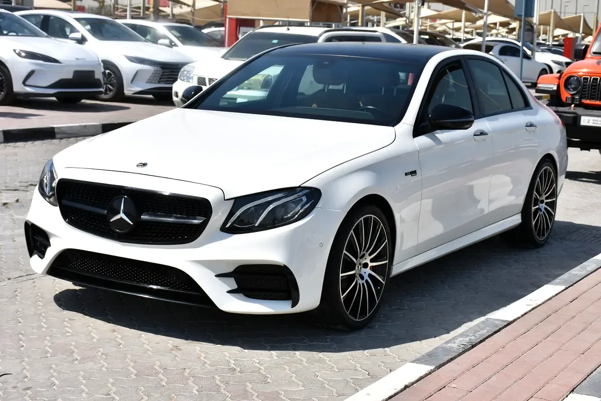 Mercedes-Benz E-Class E 300 9G-TRONIC (245 حصان) - 2