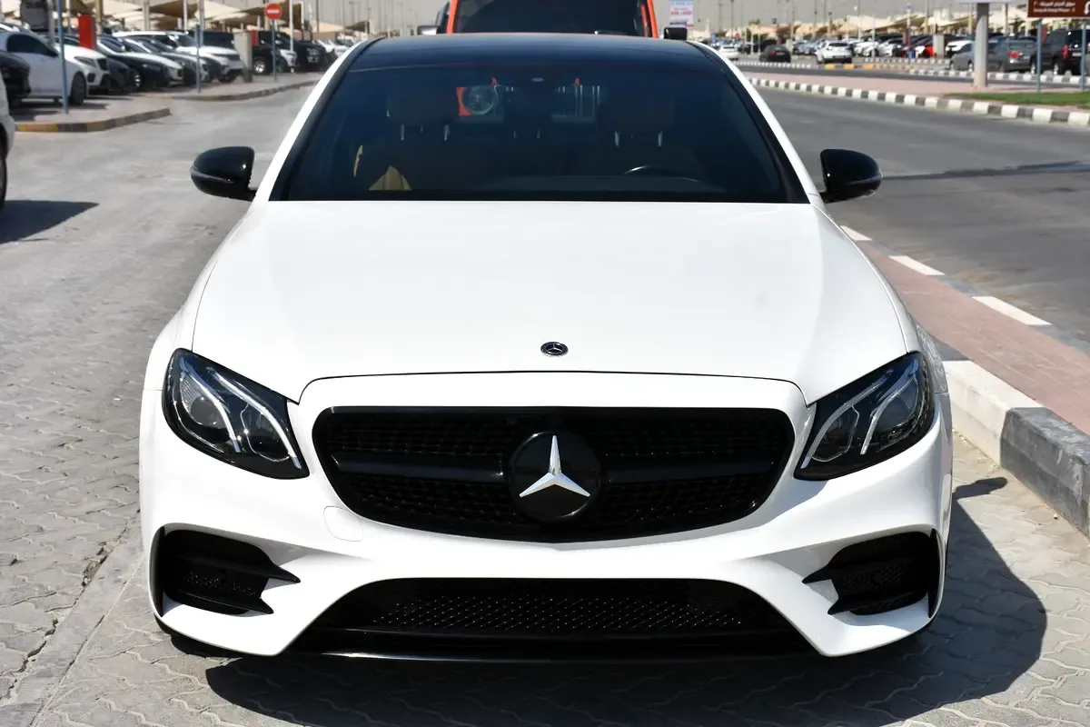 Mercedes-Benz E-Class E 300 9G-TRONIC (245 حصان) - 3