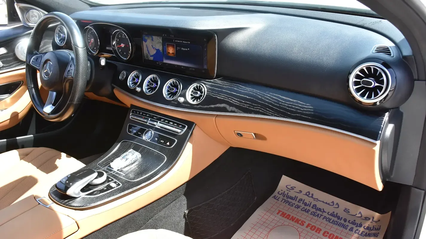 Mercedes-Benz E-Class E 300 9G-TRONIC (245 حصان) - 12
